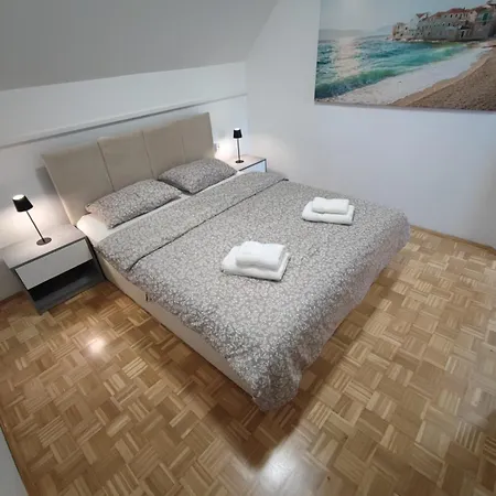 By Michelle - Terme Catez House Tatil Evi *