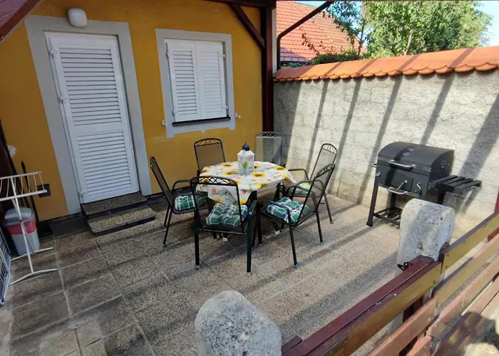 Prázdninový dům By Michelle - Terme čatež House *