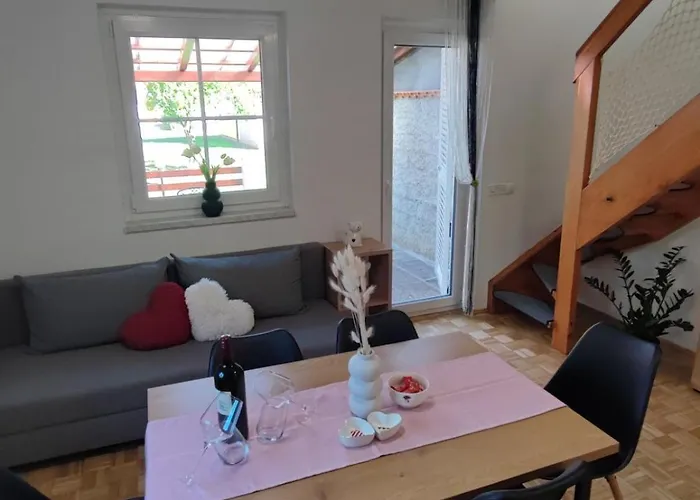 By Michelle - Terme Catez House